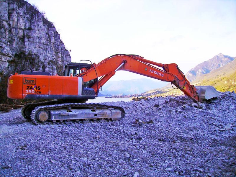 Hitachi ZX 350